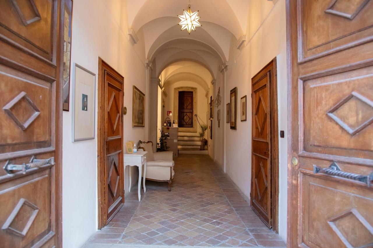 Hotel Palazzo Meraviglia Albergo Diffuso Corinaldo Buitenkant foto